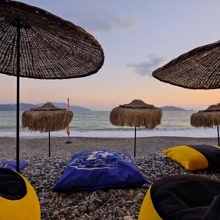 Nirvana Beach Club Bungalow *